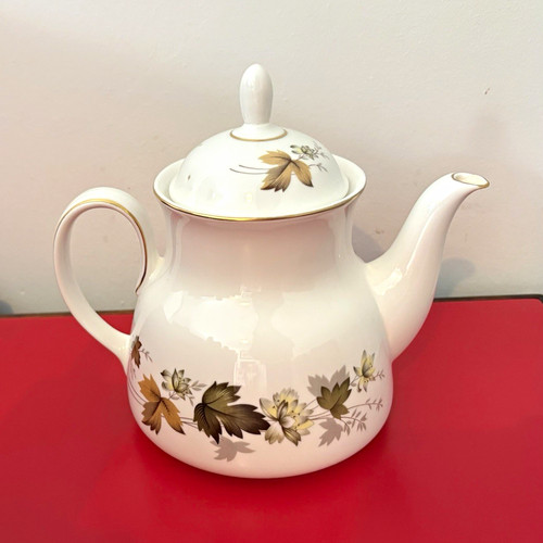 Vintage royal doulton - royal,