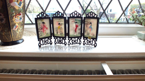 Chinese miniature screen