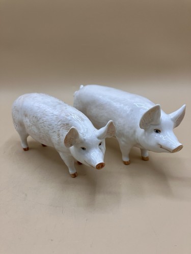 Beswick pigs sow - sow/boar, pair