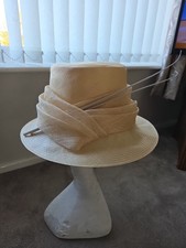 Cream Tom Bowker   ladies