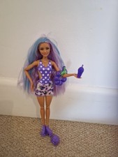 Mystery Beach Roller Skate Barbie