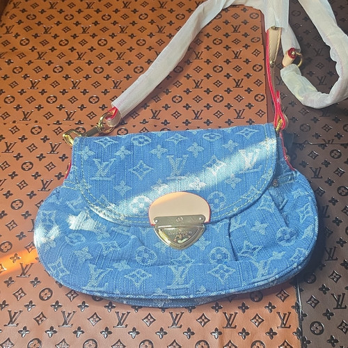 Louis vuitton blue monogram - blue,