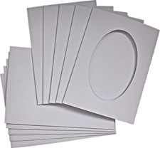 Oval Aperture Tri-Fold Cards