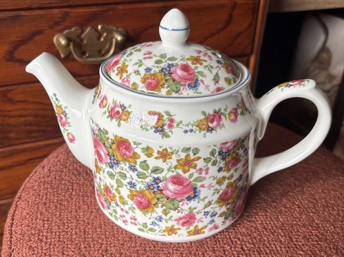 Pretty vintage sadler floral - pretty,