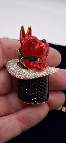 Butler wilson dog - butler&wilson, brooch