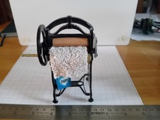 Dolls House Miniature Mangle