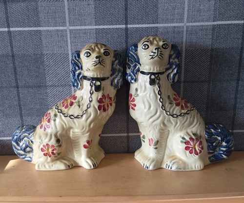 Vintage hand painted siltone - hand-painted,