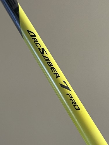 Yonex arcsaber pro badminton - pro,