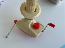 Vintage Retro 1970s?? Wool