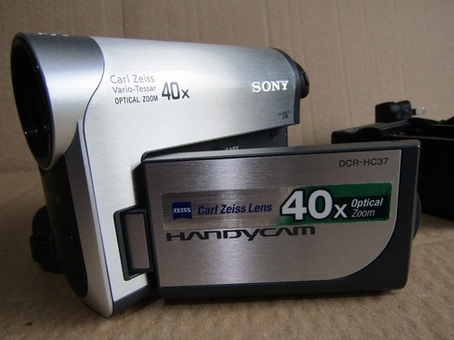 Sony handycam dcr hc37e minidv - sony,