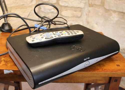 Sky plus box drx890 - plus, hd