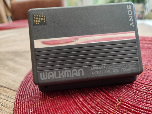 Sony 503 walkman - walkman, matte