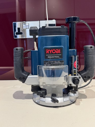 Ryobi industrial router - 1/2",