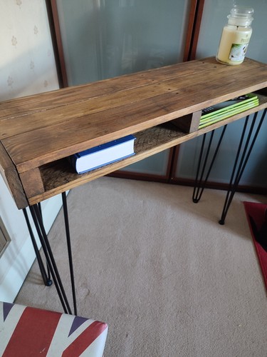 Beautiful console hall - console,