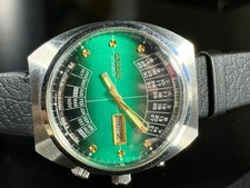 Vintage Orient College