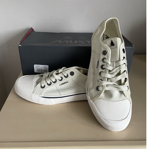 Musto ladies low top - musto,