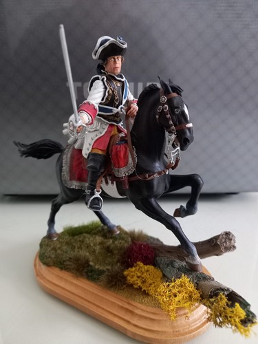 Military post officer orléans - post/officer,