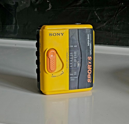 Rare sony yellow - rare,