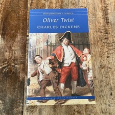 Oliver Twist Charles Dickens Paperback Wordsworth Classics 2000