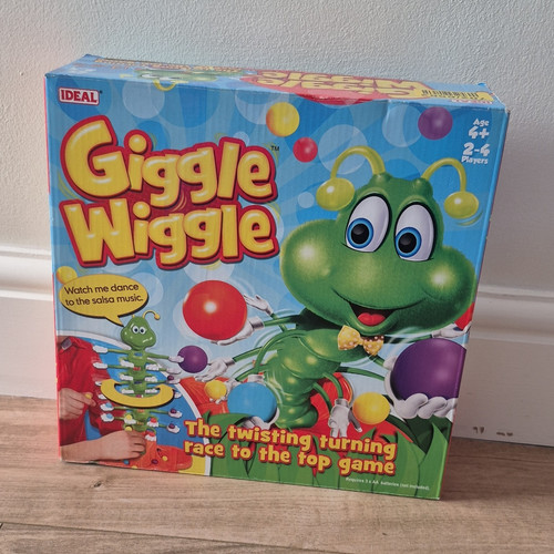 Ideal giggle wiggle - giggle, musical