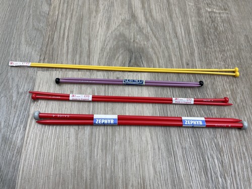 Pairs vintage plastic - 4, x