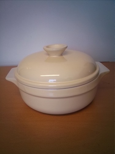 Emile henry beige casserole - emile,