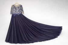 Veni Infantino size 16 Mother