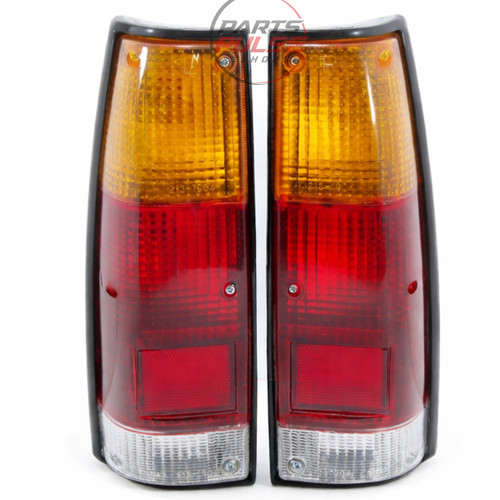 Isuzu trooper tail light - trooper,