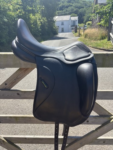 Amerigo vega dressage saddle - amerigo,