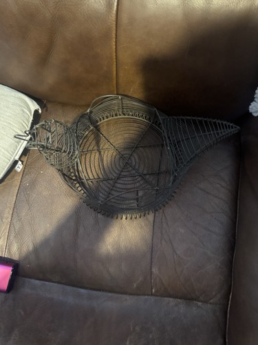Vintage chicken wire hen egg - wire,