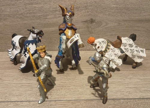 Papo knights and horse - and,