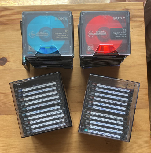 Used minidiscs mainly - -,