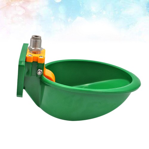 Pig waterer livestock feeder - waterer,