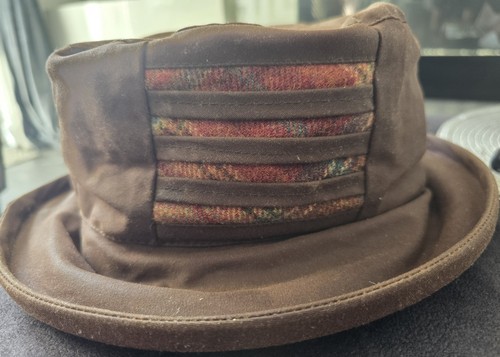 Olney wax bucket hat with - ,