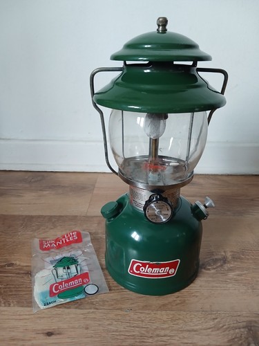 Vintage coleman 200a700 - coleman,