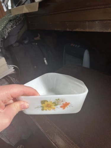 Pyrex triangular singular - pyrex,