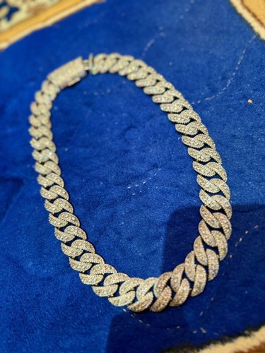 Iced out thick 22mm cuban - out,