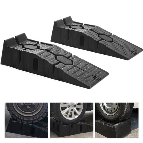 Pair low entrance car curb - low,