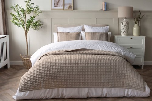 Bed runner filled cushion - runner,
