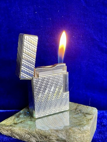 Dupont lighter vintage - st,