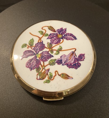 Vintage stratton powder - vintage,