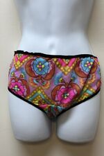 Vintage Retro Bright Mod Big