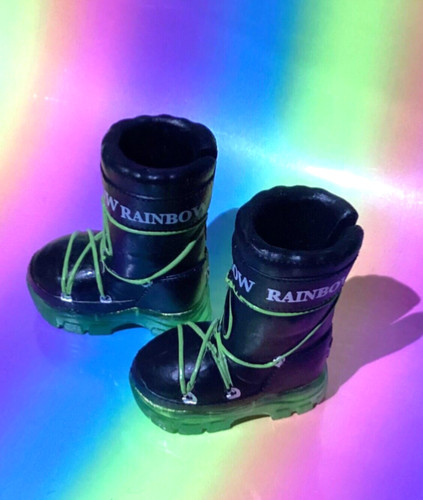 Rainbow high doll - high,