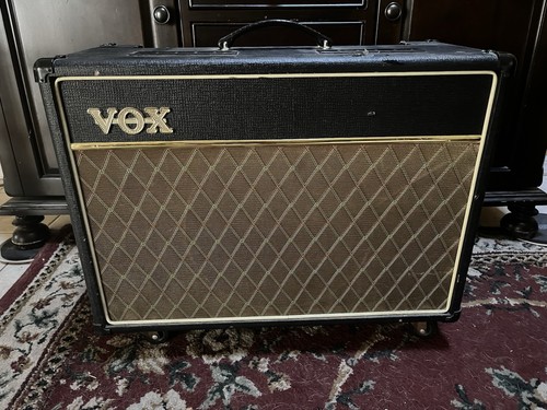 Vox ac15cc1 tube guitar - guitar, combo