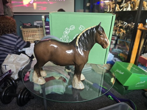 Large beswick shire - large,