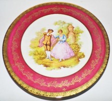 Beautiful VINTAGE LIMOGES GOUDEVILLE Fragonard YOUNG LOVERS Dinner PLATE 10 Inch