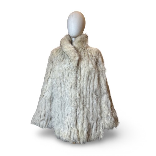 Saga fox blue fur - fox,