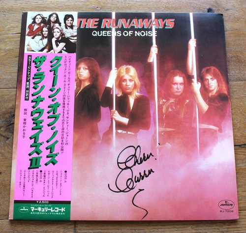 The runaways queens - queens, noise