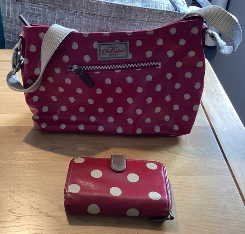 Cath kidston red spot - red,