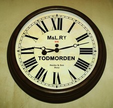 M&L Styled Station / Waiting